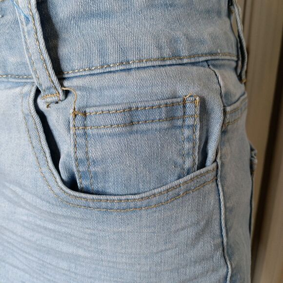 NWT CG Buzz Jeans Light Wash Denim Mini Skirt Asymmetrical Frayed Hem Stretch L - Picture 6 of 11